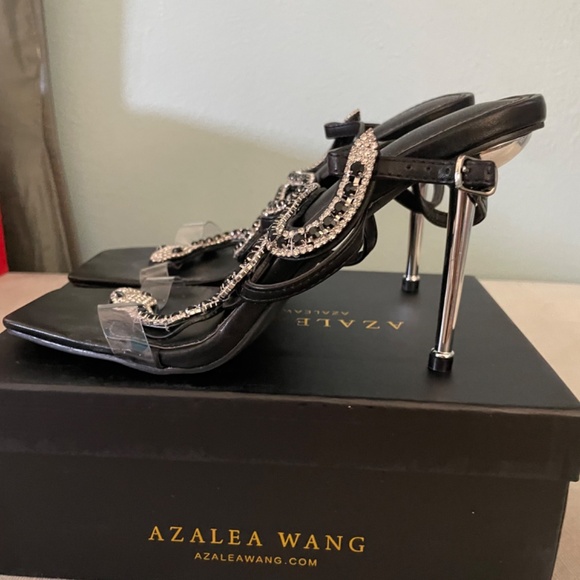 AKIRA - AZALEA WANG Cobra Clear Heel Sandal In Black - Picture 6 of 8